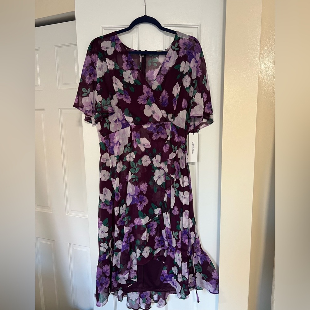 NWT Calvin Klein Chiffon Floral Midi Dress (14)